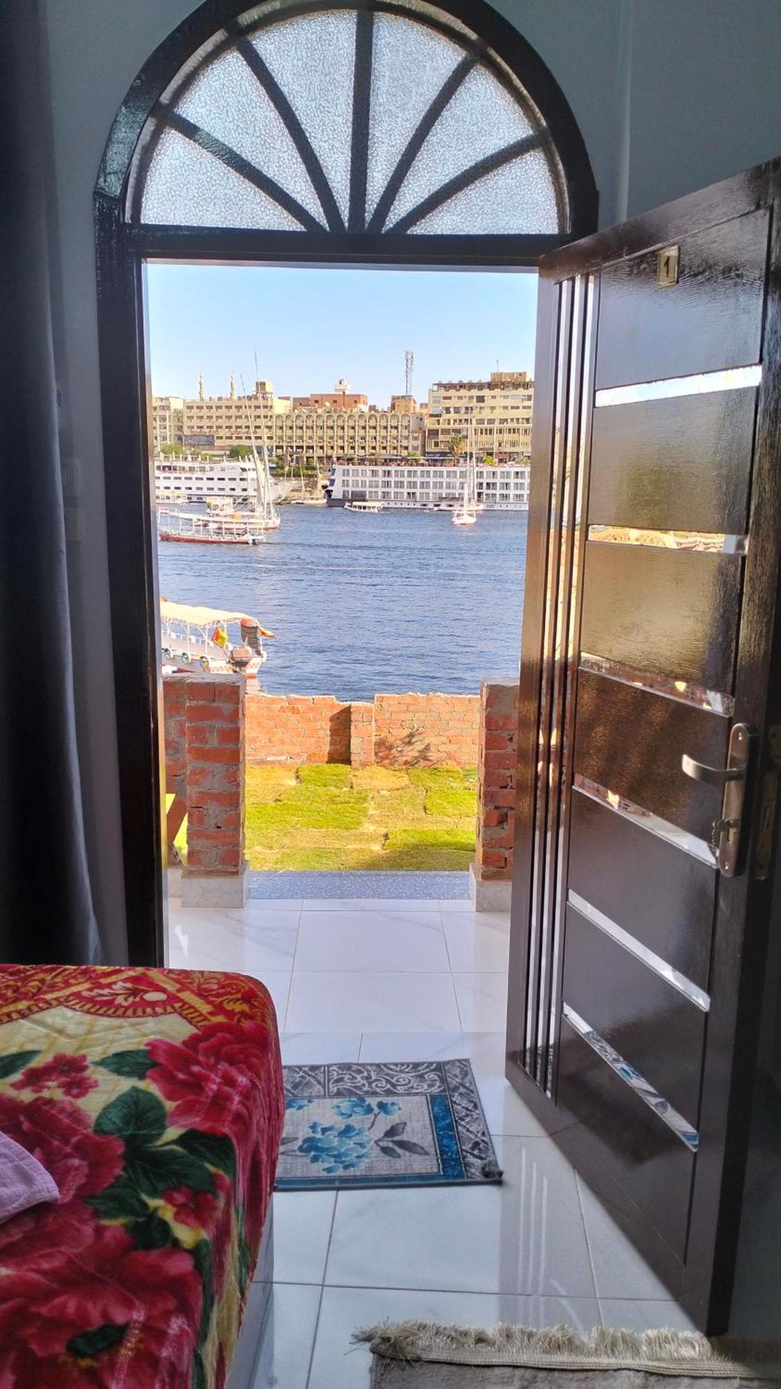 Onaty Narty Guest House Асуан Екстериор снимка